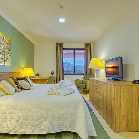 Casa Leon Hotel 4*